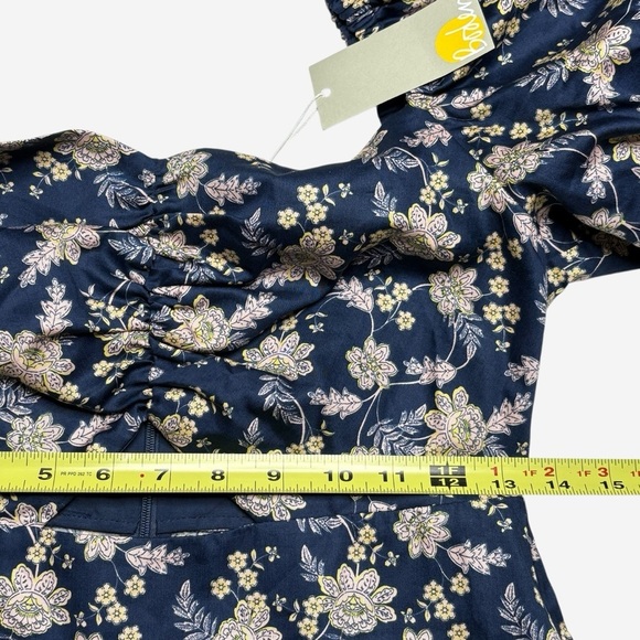 NWT Boden Cut Out Puff Short Sleeve Floral Mini Dress Size 2R - Picture 10 of 16
